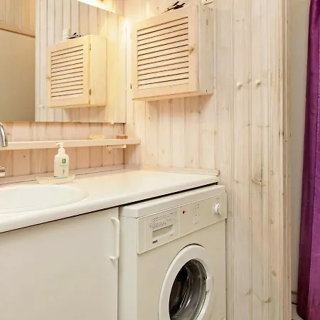 Three-bedroom In 6 * Nordenbro Vesteregn
